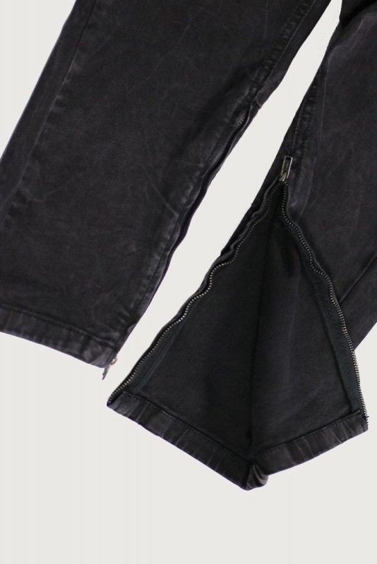 Fade Black Stack Zipper Jeans