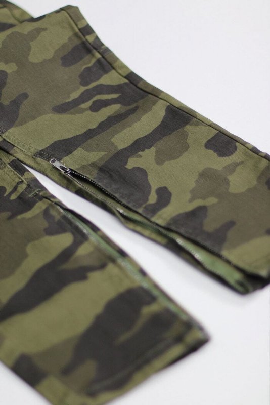 Olive Camo Zipper Pants