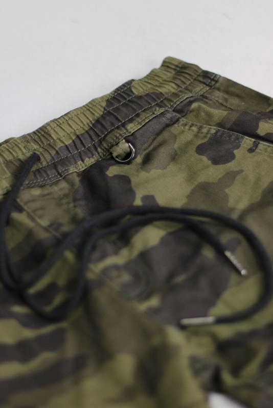 Olive Camo Zipper Pants